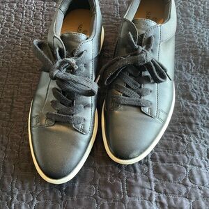 Susina womens Black Casual Comfort Shoes